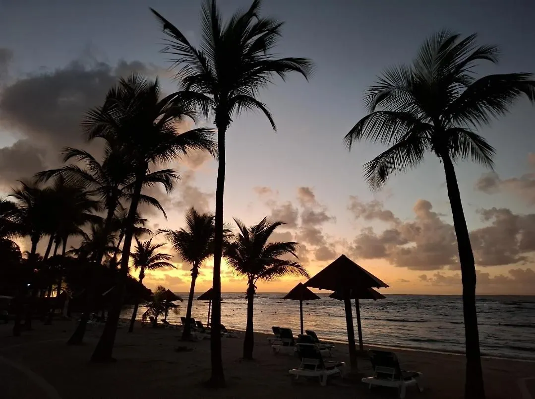 Appartement Village Pierre Et Vacances Vue Mer Guadeloupe St Anne Sainte-Anne